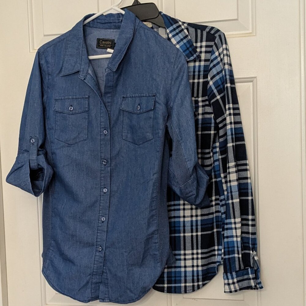 Set 2 Women's  Cavalini & Passport Blouse Size Small Blue